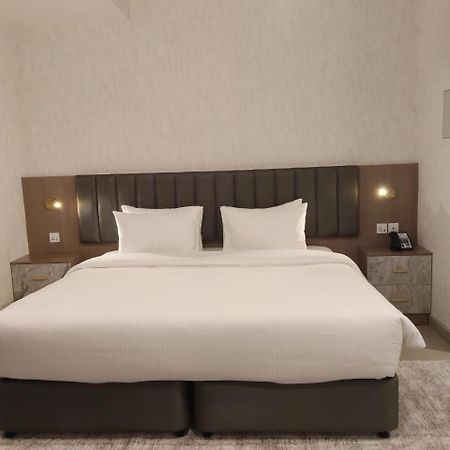 Vogo Grand Hotel Formerly Best Western Plus Hotel Dubai Academic City エクステリア 写真
