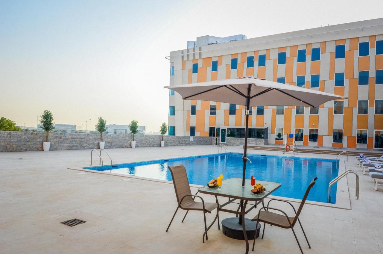 Vogo Grand Hotel Formerly Best Western Plus Hotel Dubai Academic City エクステリア 写真