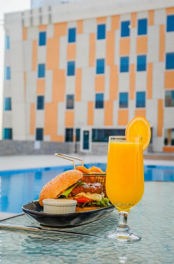 Vogo Grand Hotel Formerly Best Western Plus Hotel Dubai Academic City エクステリア 写真