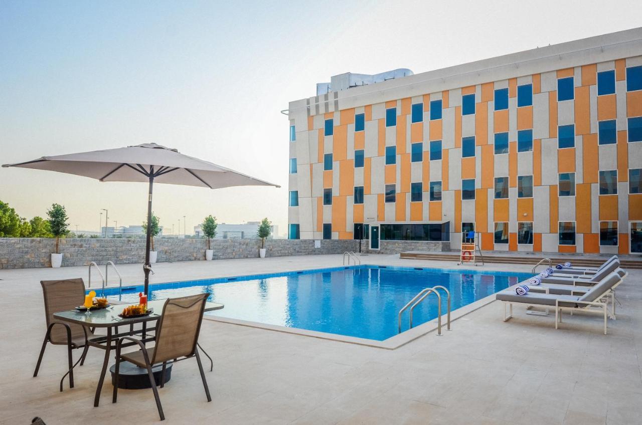 Vogo Grand Hotel Formerly Best Western Plus Hotel Dubai Academic City エクステリア 写真