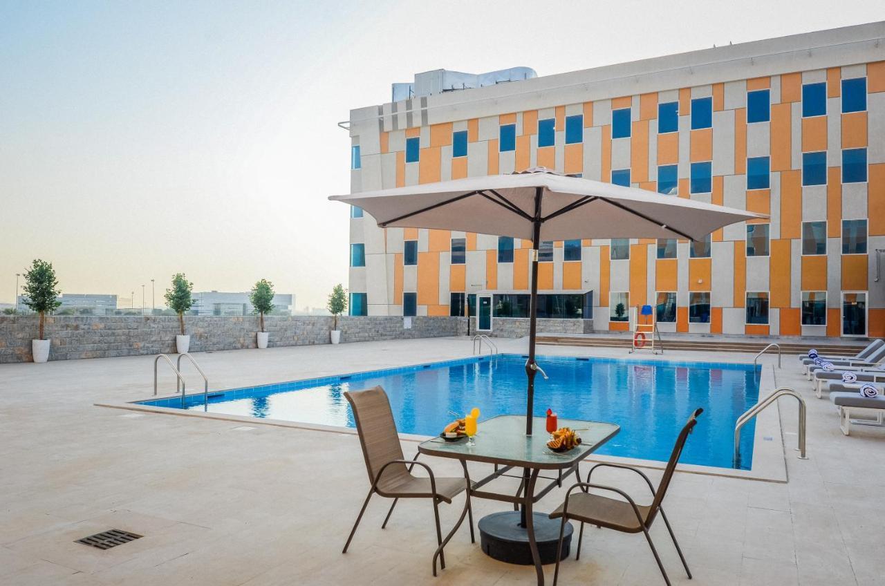 Vogo Grand Hotel Formerly Best Western Plus Hotel Dubai Academic City エクステリア 写真